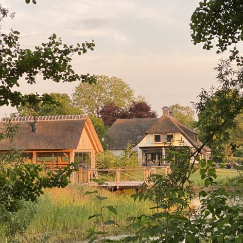 Woonboerderij met tuinhuis