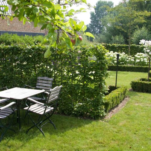 doorkijkje in exclusieve tuin
