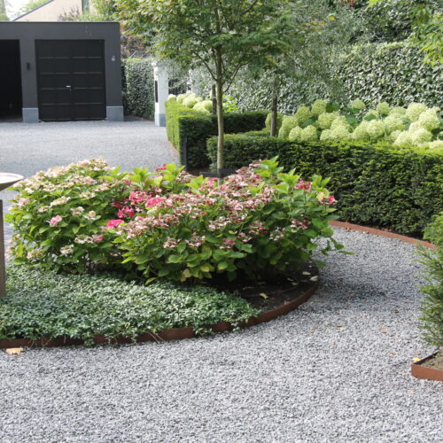 soepele lijnen in de voortuin